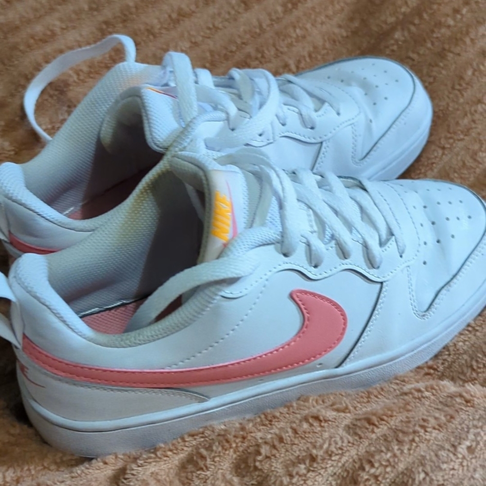 Nike White Sneakers with Pink Accents
